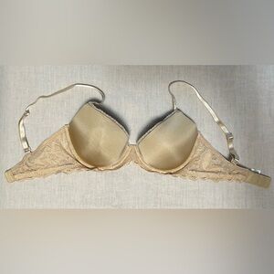 32D Light Push-Up Calvin Klein Lace Trimmed Bra in Tan/Nude